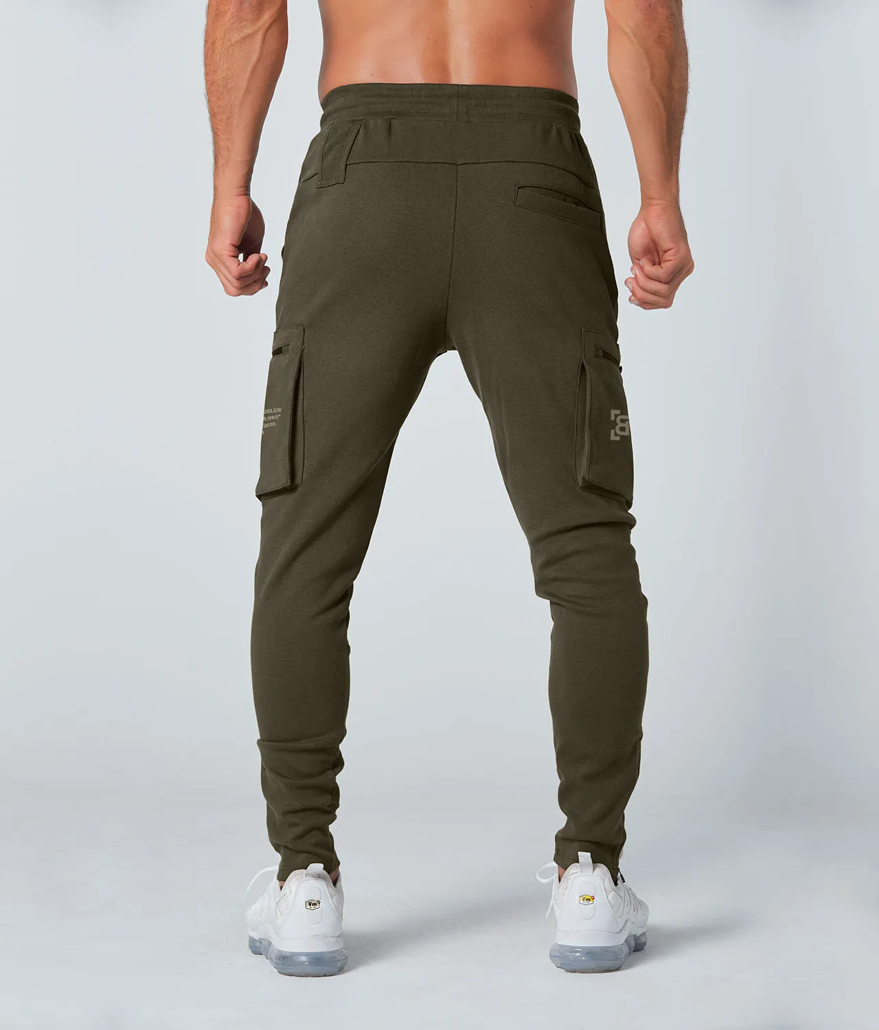 2100 . Viscose Fitted Jogger - Military Green