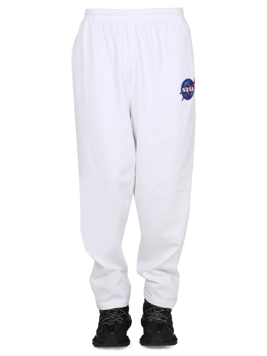 BALENCIAGA    PANTALONE JOGGER IN COTONE CON PATCH