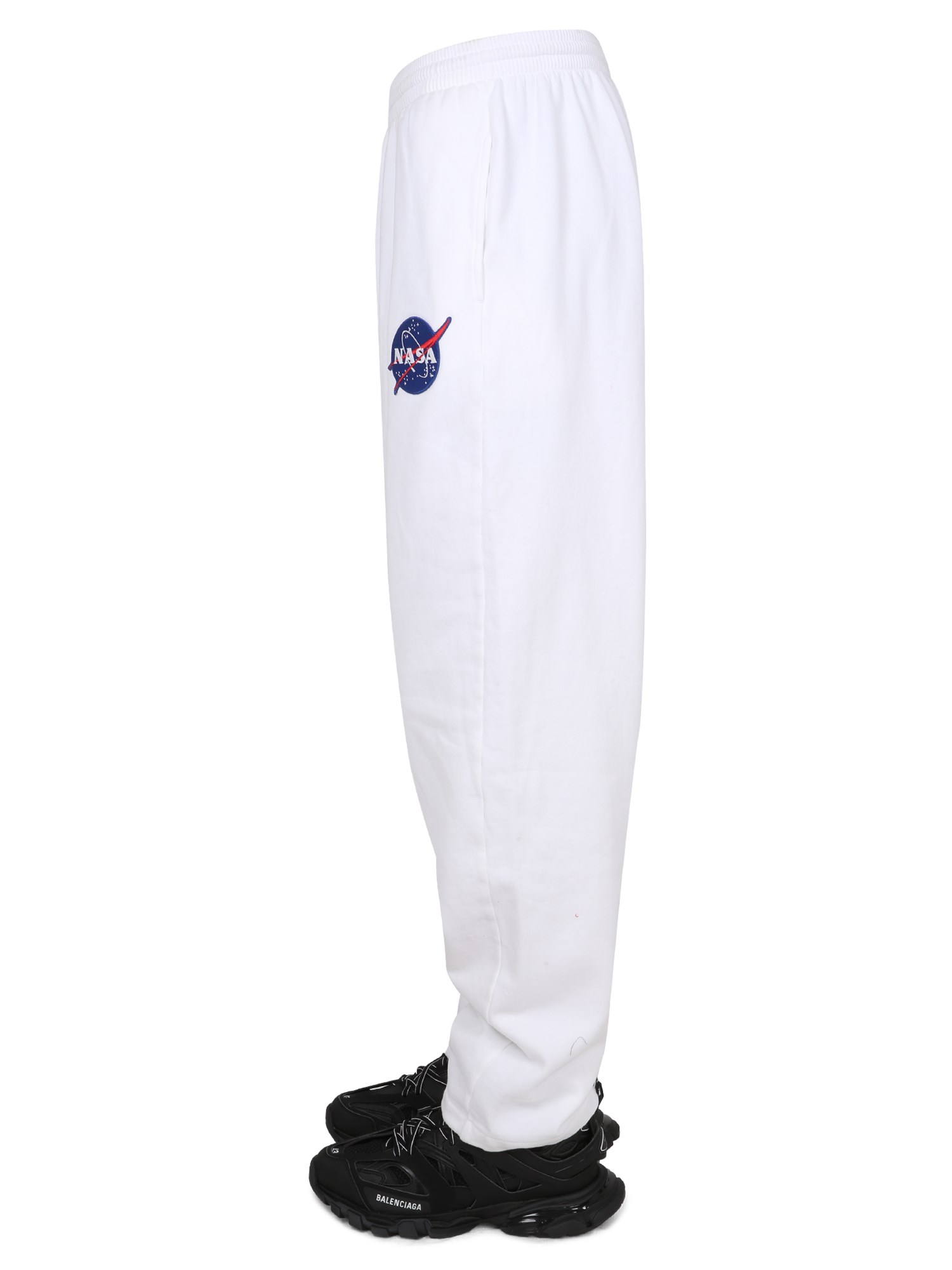 BALENCIAGA    PANTALONE JOGGER IN COTONE CON PATCH