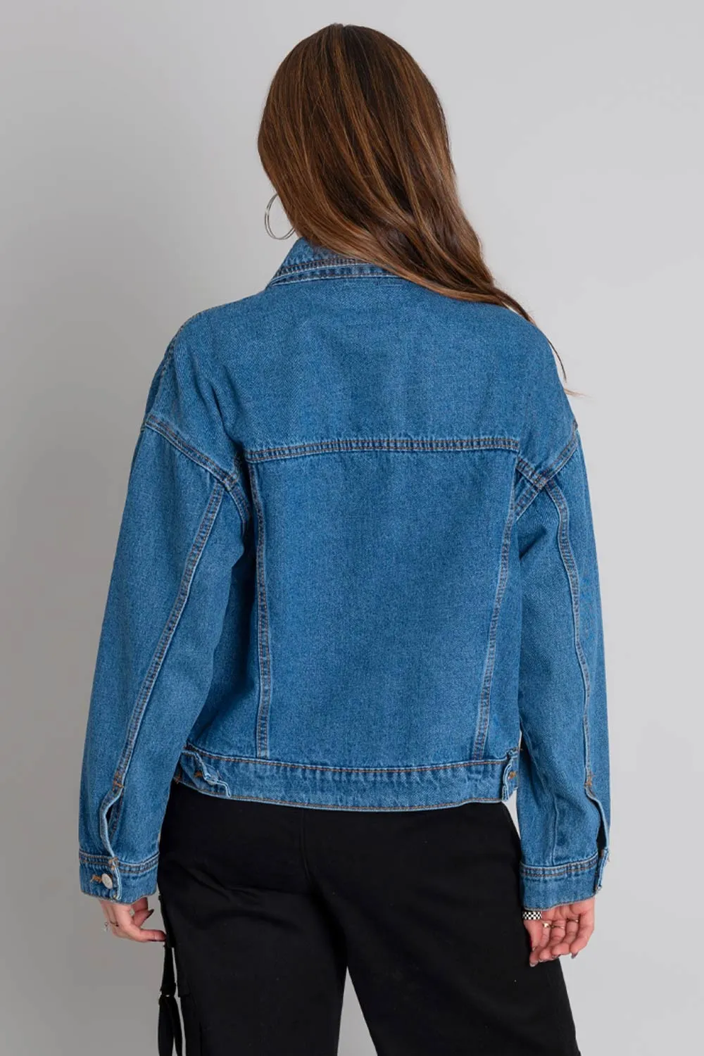 Chamarra de denim fit oversized