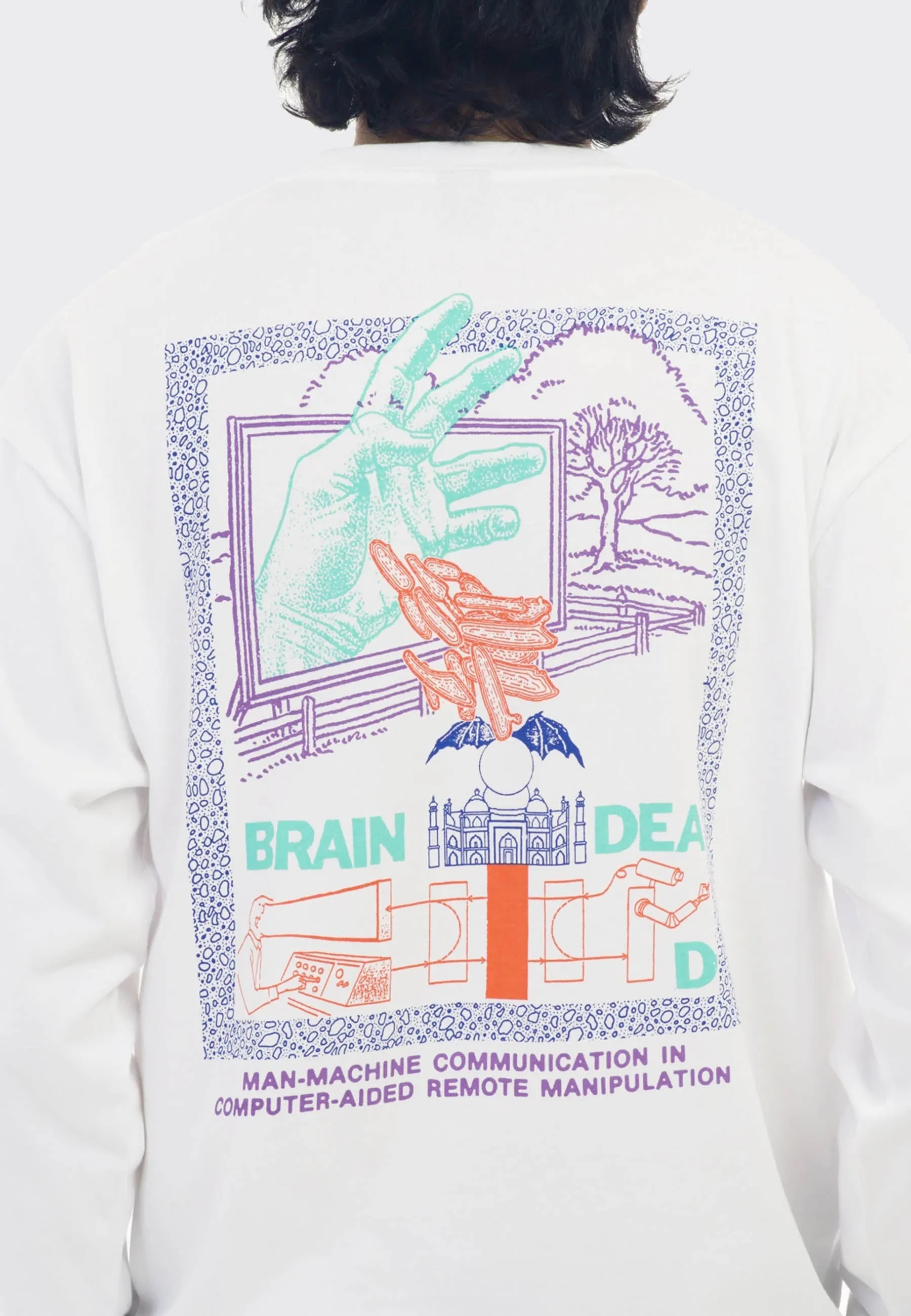 Man-Machine Long Sleeve - white