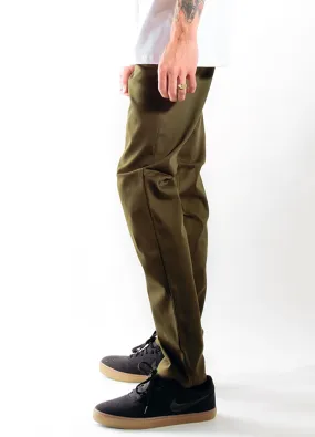 OLIVE | SUMMER CHINO SLIM