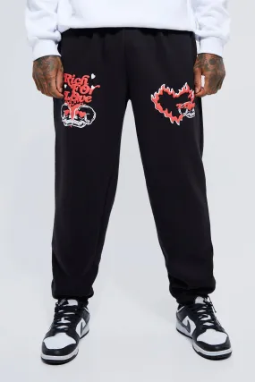 Oversized Heart Graphic Jogger | boohooMAN UK