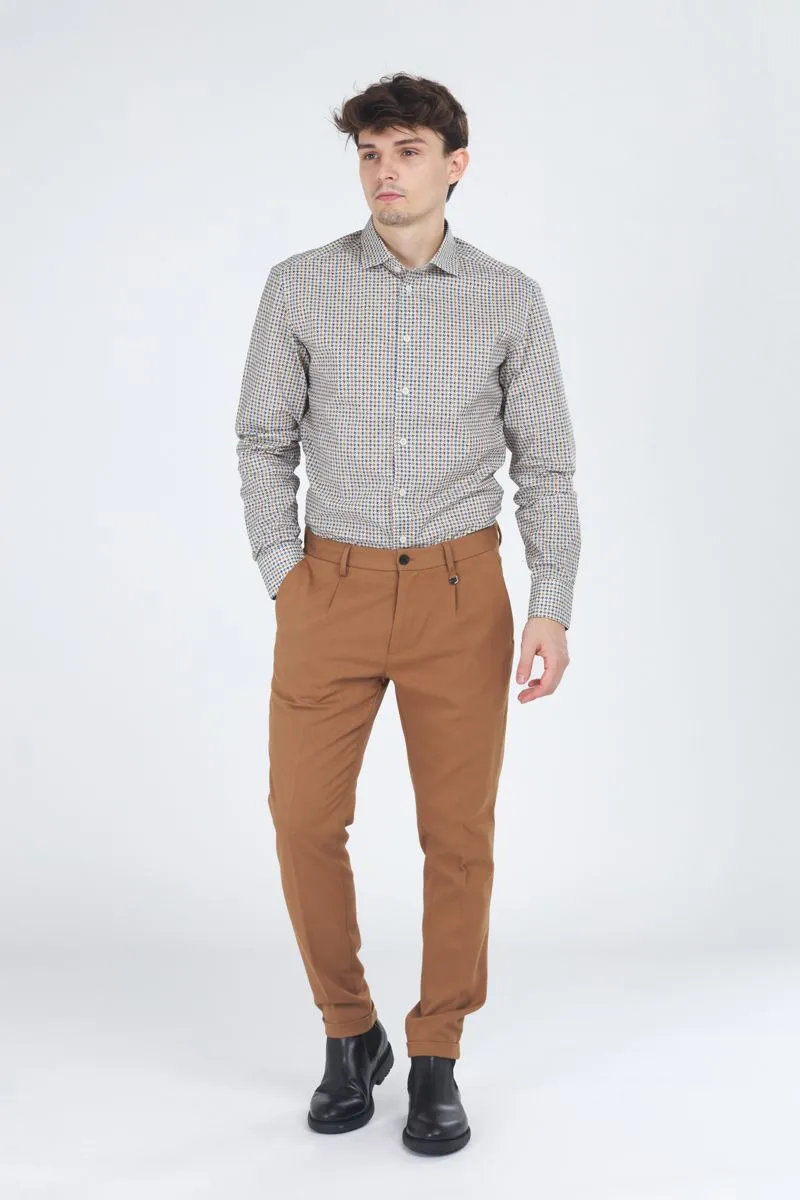 Pantalone carrot fit Uomo Biscotto