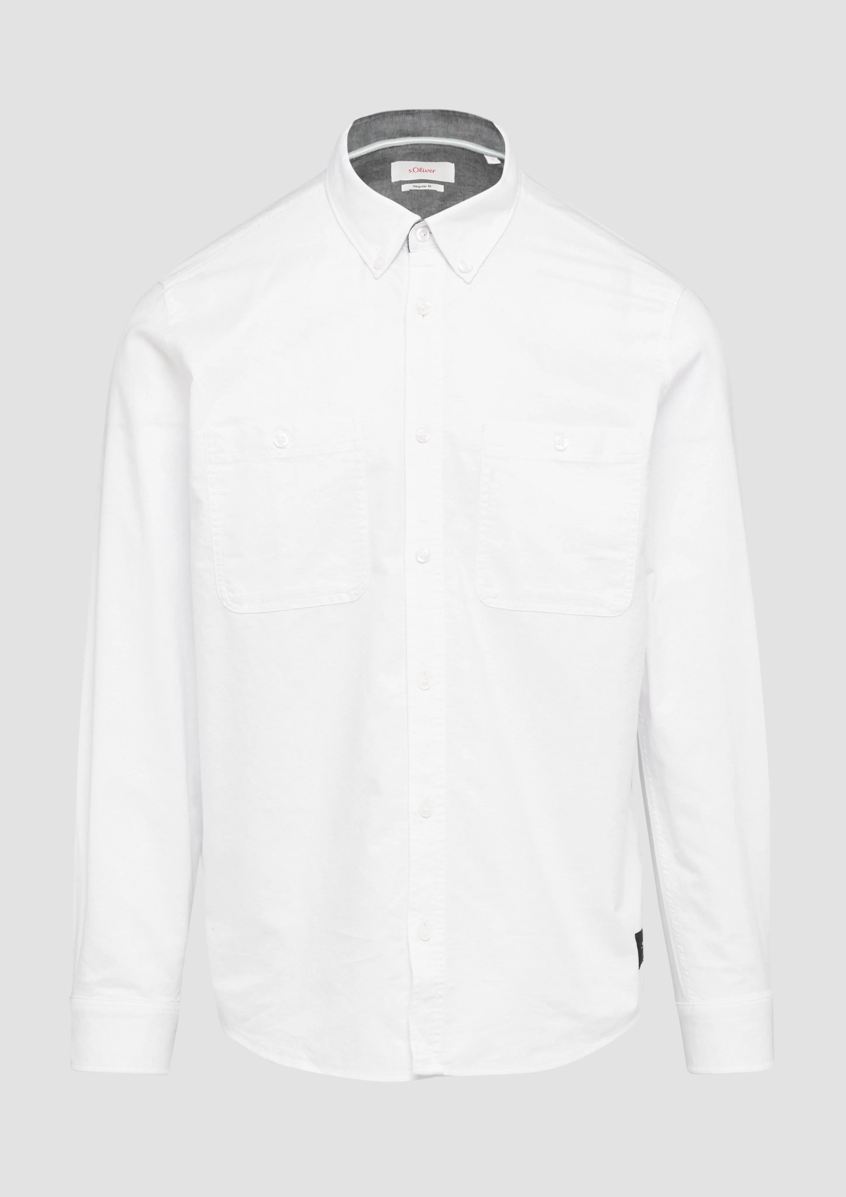 Regular fit: cotton shirt with a button-down collar