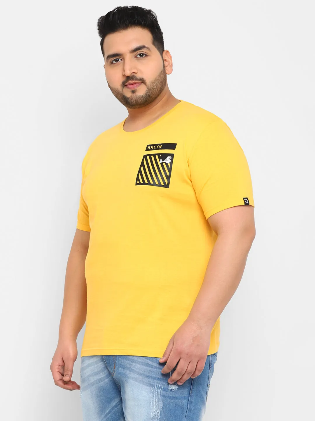 Urbano Plus Men's Yellow Graphic Printed Half Sleeve Regular Fit Cotton T-Shirt