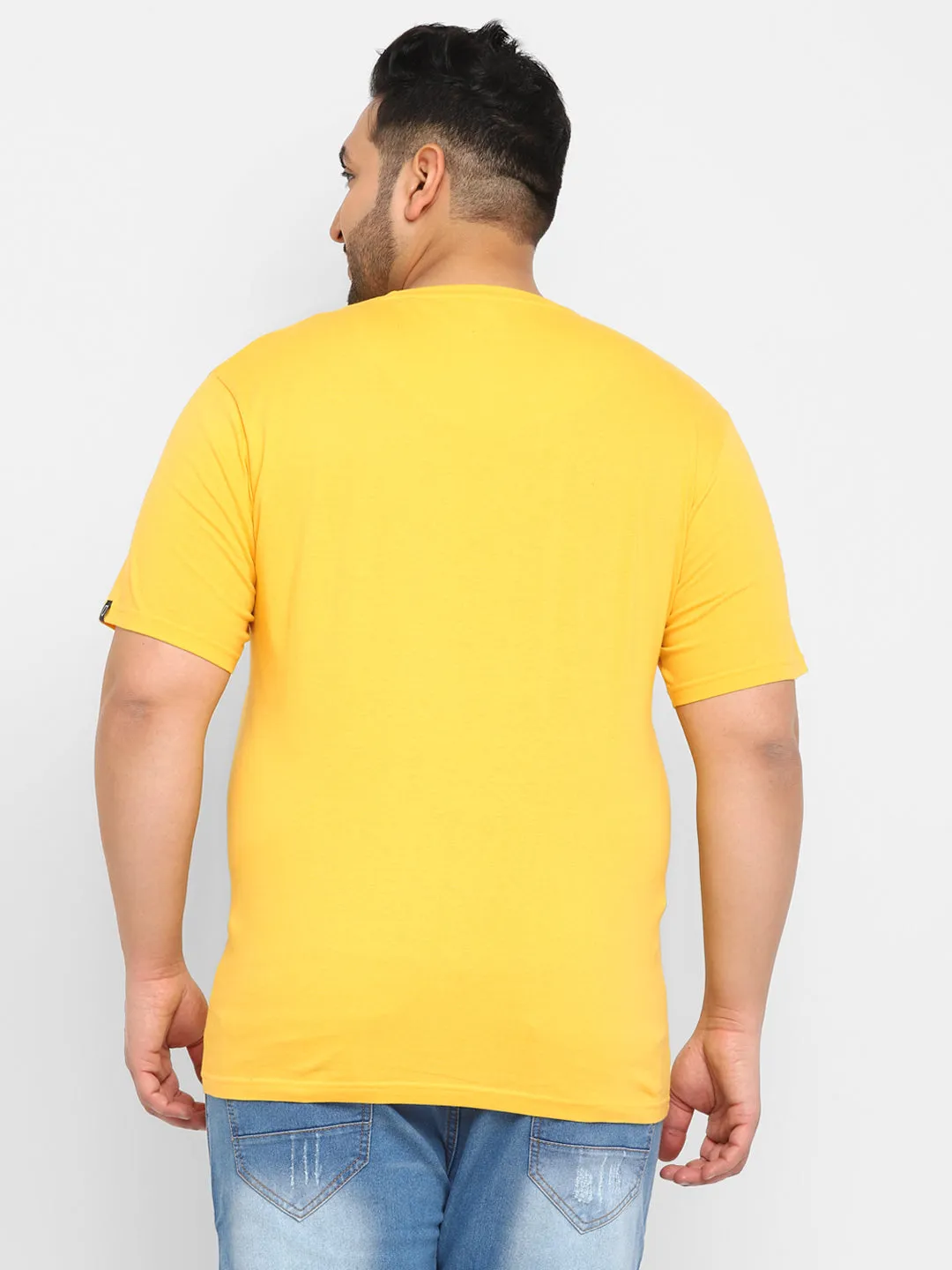 Urbano Plus Men's Yellow Graphic Printed Half Sleeve Regular Fit Cotton T-Shirt