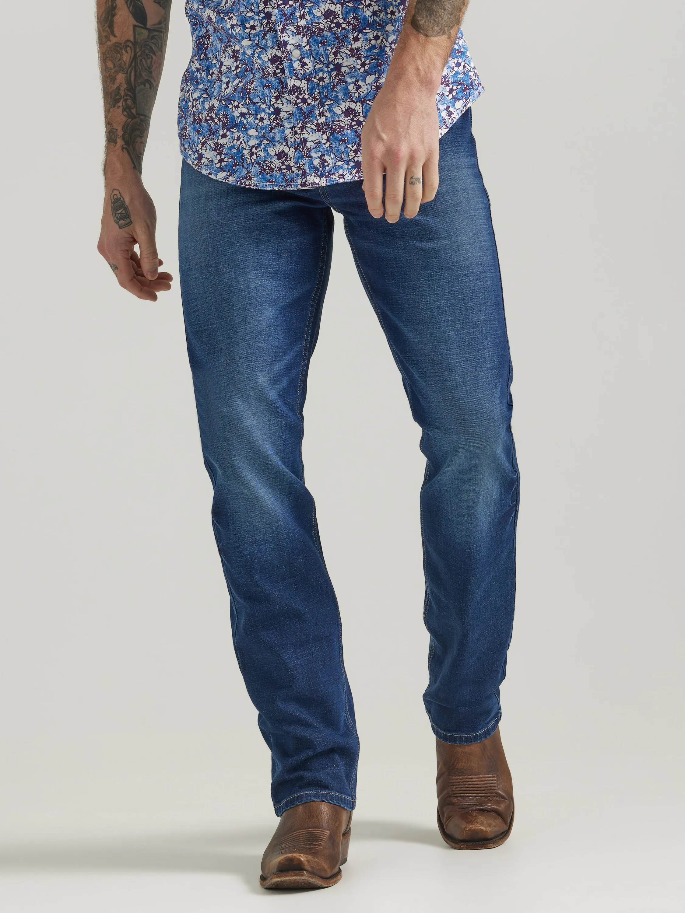 Wrangler Western Men's 20X Slim Straight