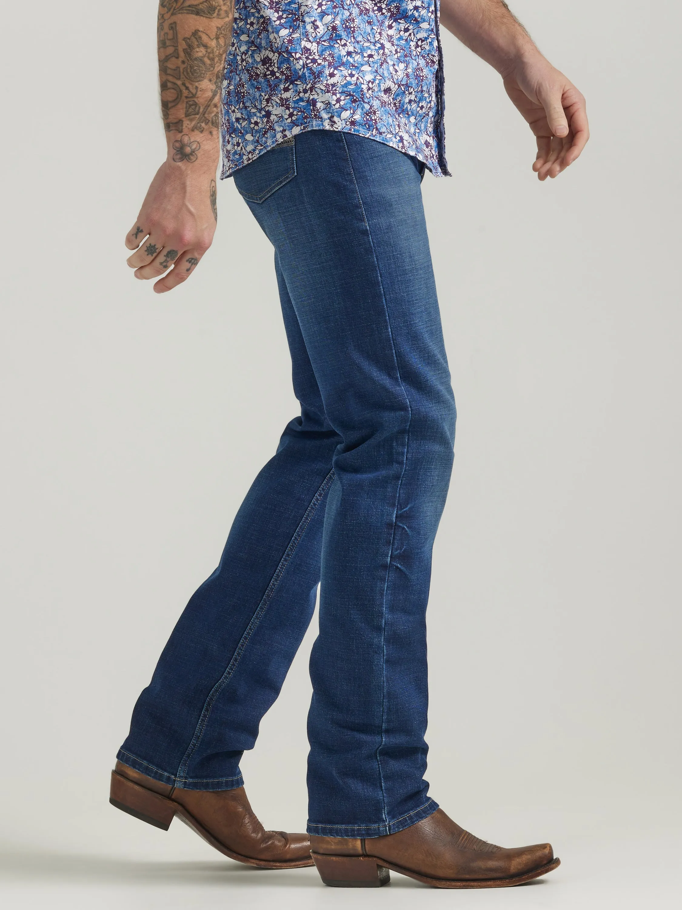 Wrangler Western Men's 20X Slim Straight